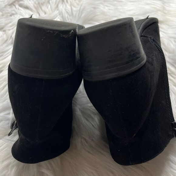 Mia Alex Suede Heeled Zip Up Ankle Booties Black Size 8.5 - Picture 5 of 10